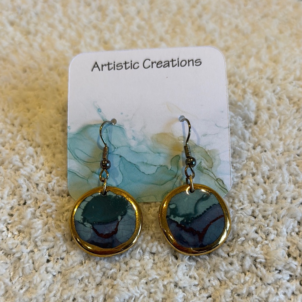 Artistic Creations Ceramic Handmade Glazed Blue Teal & Gold Swirl Earrings NWT